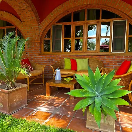 מלון דירות Relais San Damian 4*