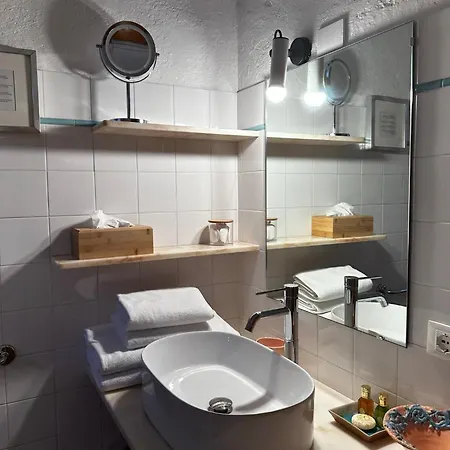 Relais San Damian מלון דירות